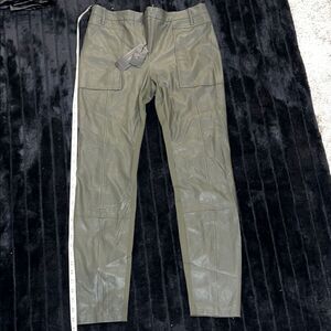 BCBGMaxazria Women’s Olive Pants